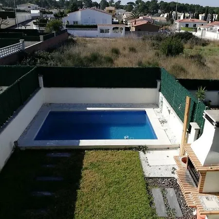 Nyaraló Rosario *